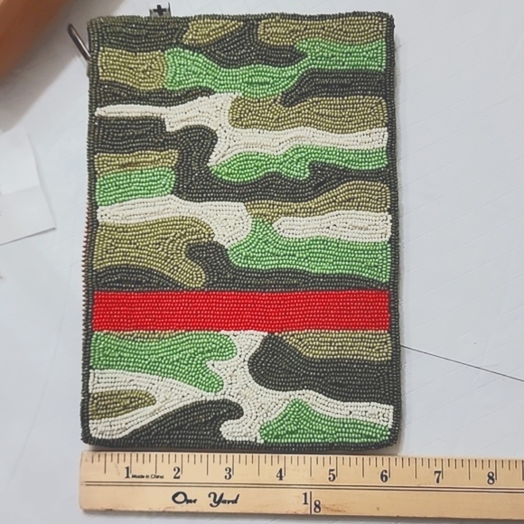 INK + ALLOY Camouflage Seed Bead Pouch Clutch  Bin1 - Picture 5 of 5